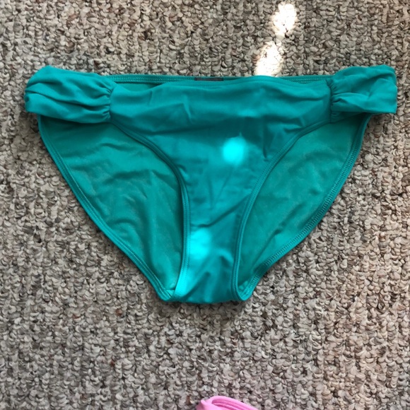 Aerie bathing suit bottoms size M - Picture 4 of 5
